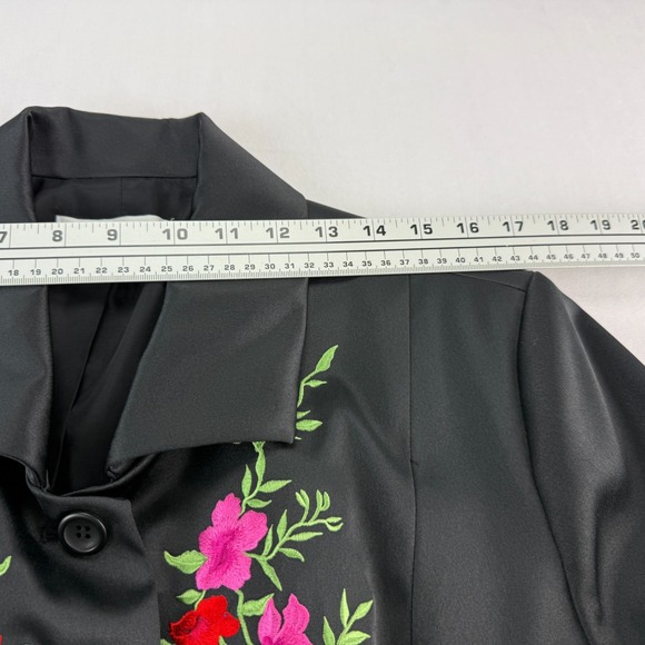 Vintage Nygard Petites Embroidered Satin Jacket Black Floral 16P Festival Boho - Picture 13 of 14